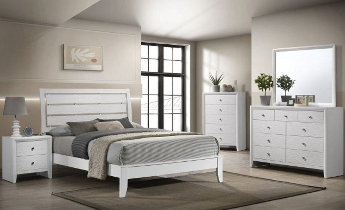 Crown Mark Furniture Evan Full Panel Bed in White